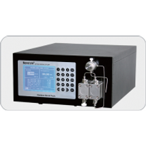 NP7010C preparatív pumpa
